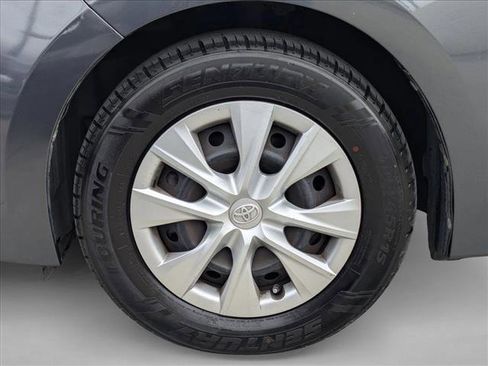 Used 2014 Toyota Corolla L image 22