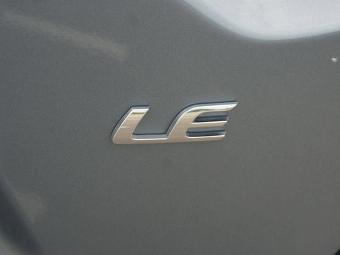 Used 2024 Toyota Corolla LE FWD image 17