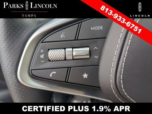 Used 2024 Genesis GV70 3.5T Sport AWD/4WD image 28