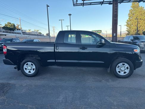 Used 2017 Toyota Tundra SR RWD image 5