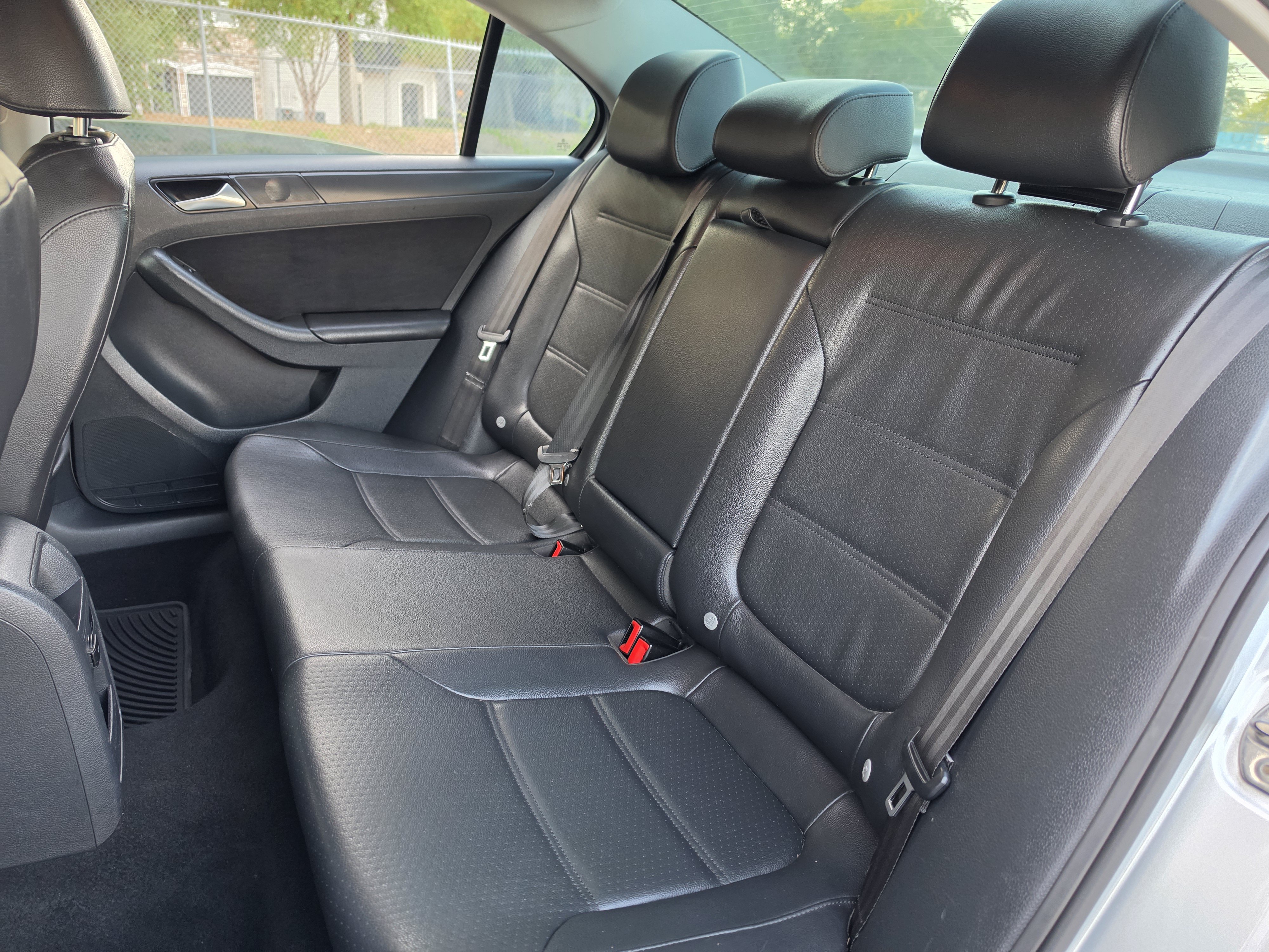 Used 2014 Volkswagen Jetta SE FWD image 22