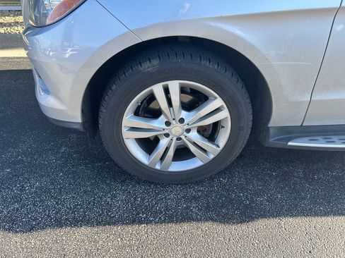 Used 2013 Mercedes-Benz ML 350 4MATIC image 3