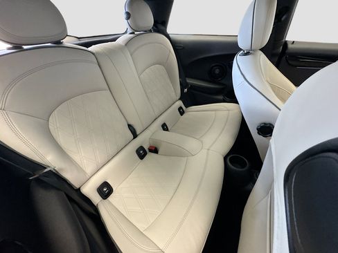 Used 2022 MINI Cooper SE image 13