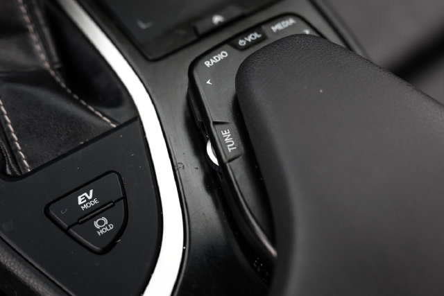 Used 2020 Lexus UX 250h w/ Premium Package AWD/4WD image 49