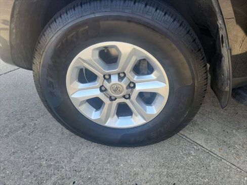 Certified 2023 Toyota 4Runner SR5 Premium w/ Moonroof Package image 32