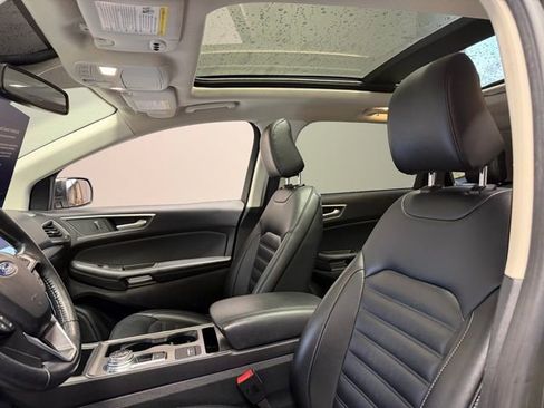 Used 2022 Ford Edge SEL w/ Convenience Package AWD/4WD image 16