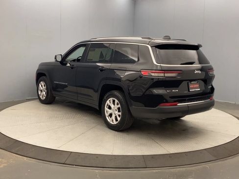 Used 2021 Jeep Grand Cherokee L Limited AWD/4WD image 3
