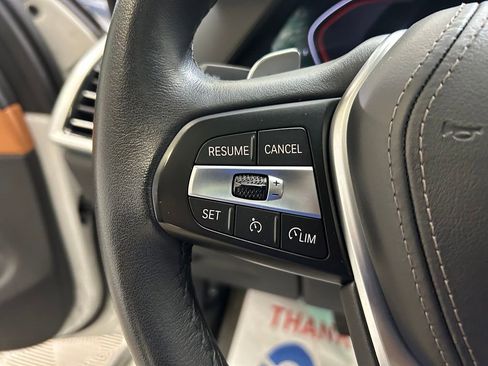 Used 2022 BMW X5 xDrive40i w/ Premium Package AWD/4WD image 24