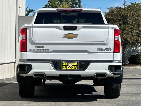 Used 2024 Chevrolet Silverado 1500 High Country w/ Technology Package AWD/4WD image 5