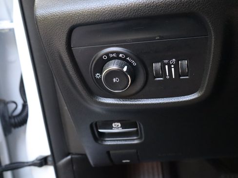 Used 2023 Jeep Grand Cherokee L Summit w/ High Altitude Package AWD/4WD image 27