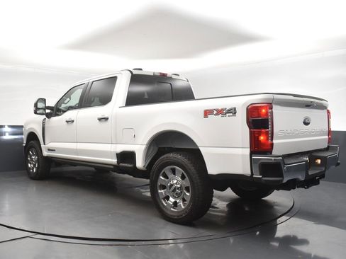 Used 2025 Ford F250 Lariat w/ Lariat Ultimate Package image 5