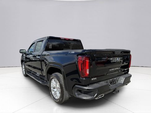 Used 2025 GMC Sierra 1500 Denali w/ Technology Package image 8