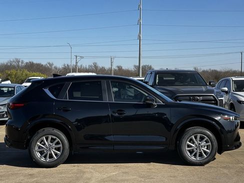 New 2025 MAZDA CX-5 AWD 2.5 S w/ Preferred Package image 3