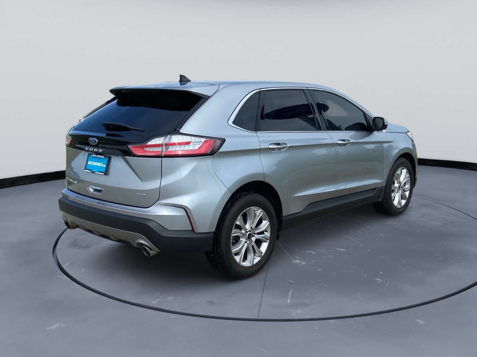 Used 2024 Ford Edge Titanium w/ Equipment Group 301A AWD/4WD image 4