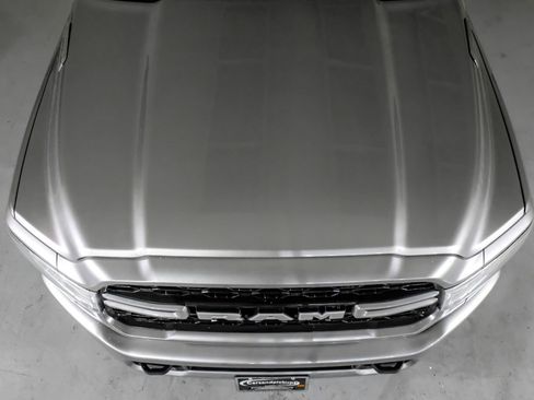 Used 2022 RAM 2500 Tradesman w/ Chrome Appearance Group image 37