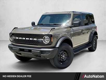 New 2026 Ford Bronco Big Bend w/ Black Appearance Package