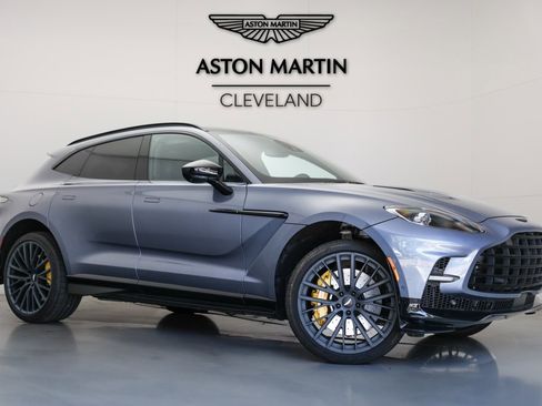 Used 2024 Aston Martin DBX 707 image 1