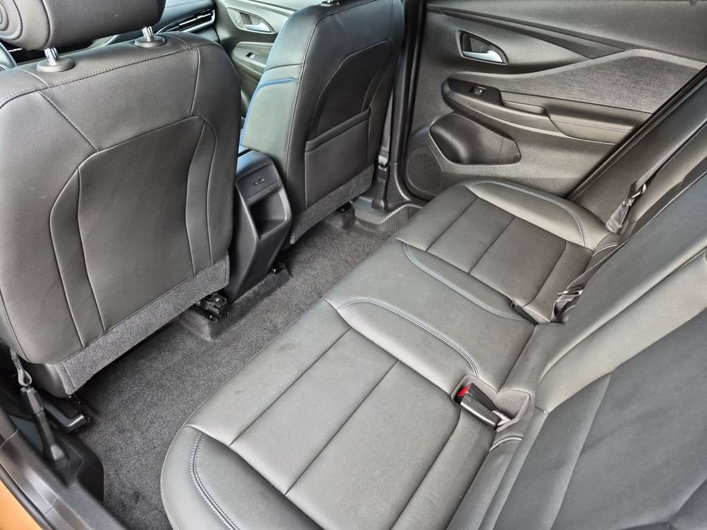 Used 2024 Buick Envista Sport Touring w/ Convenience I Package FWD image 27