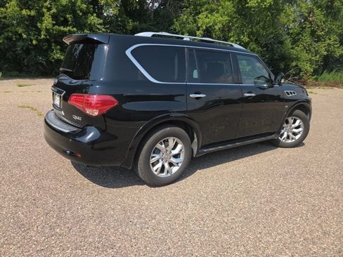 Used 2014 INFINITI QX80 4WD w/ Theater Package image 15