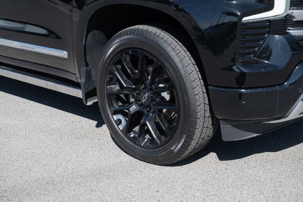 Used 2024 Chevrolet Silverado 1500 High Country RWD image 11