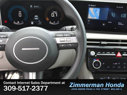 Used 2025 Hyundai Tucson SEL AWD/4WD image 13