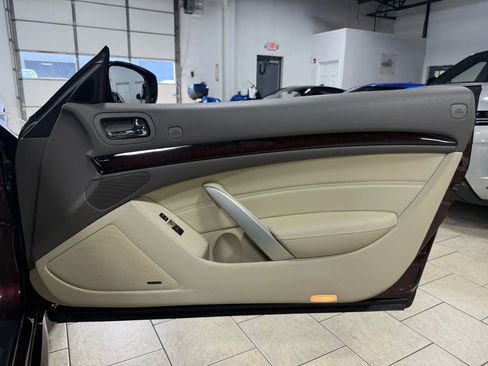 Used 2010 INFINITI G37 Sport w/ Premium Pkg image 30