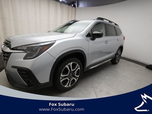 Used 2025 Subaru Ascent Limited w/ Popular Package #2 AWD/4WD image 1