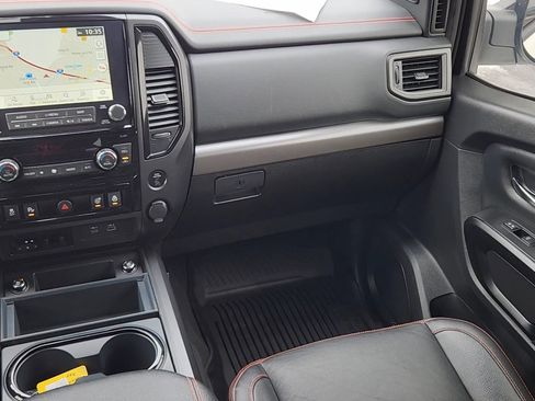 Used 2024 Nissan Titan PRO-4X w/ Pro-4x Convenience Package image 6