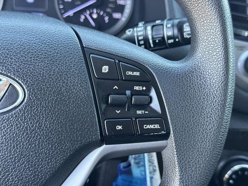 Used 2017 Hyundai Tucson SE image 11