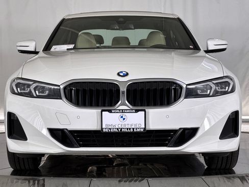 Used 2023 BMW 330i Sedan w/ Parking Assistance Package RWD image 5