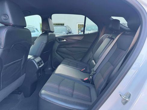 Used 2023 Chevrolet Equinox RS AWD/4WD image 14