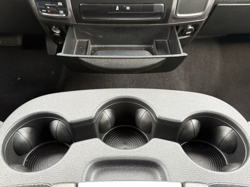 Used 2024 RAM 1500 Classic SLT image 19