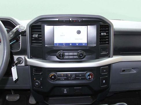 Used 2022 Ford F150 XLT image 17