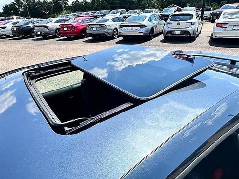 Used 2023 Chevrolet Camaro ZL1 RWD image 32