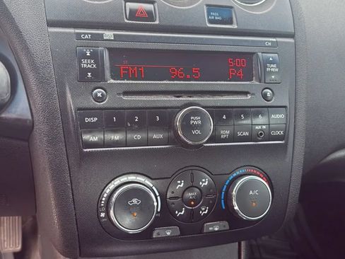 Used 2012 Nissan Altima 2.5 S FWD image 13
