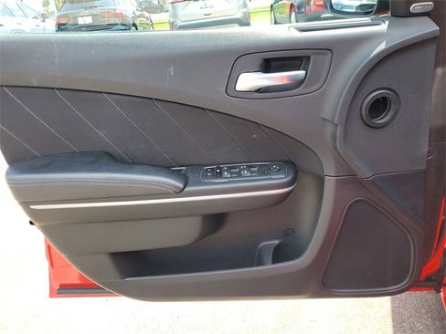 Used 2023 Dodge Charger SXT image 16