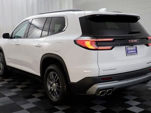 Certified 2025 GMC Acadia Elevation image 17