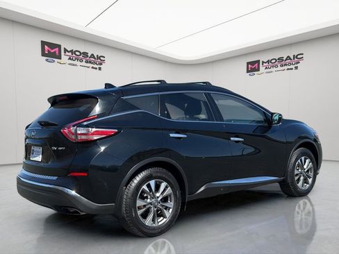 Used 2018 Nissan Murano SV w/ Cargo Package AWD/4WD image 3