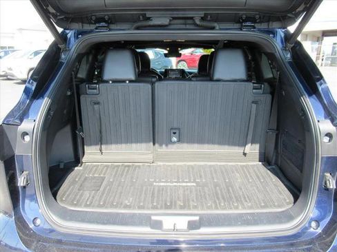 Used 2021 Toyota Highlander XSE image 32