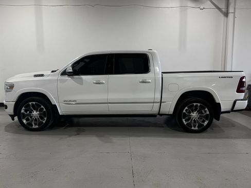 Used 2022 RAM 1500 Limited w/ Body-Colour Bumper Group AWD/4WD image 15