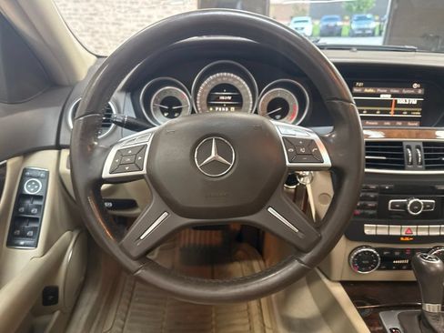 Used 2012 Mercedes-Benz C 300 4MATIC Sedan image 16