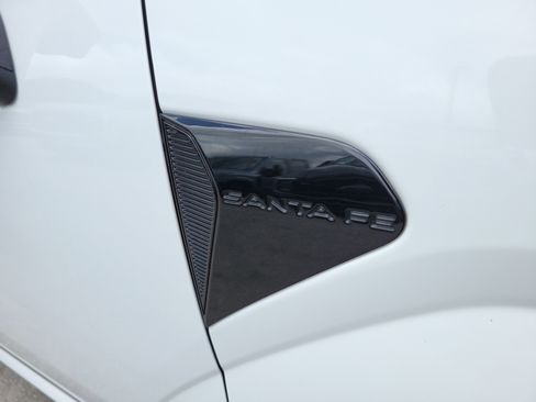 Used 2025 Hyundai Santa Fe Limited FWD image 33