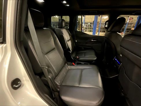 Used 2024 Lexus GX 550 image 18