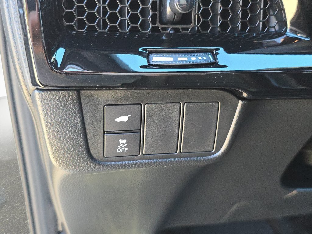 Used 2025 Honda CR-V Sport Touring image 32