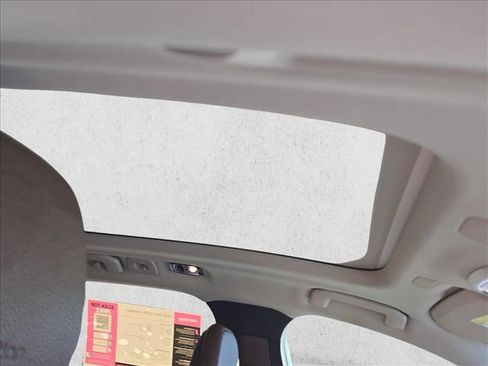 Used 2019 Volvo XC60 T8 Inscription w/ Protection Package Premier image 23