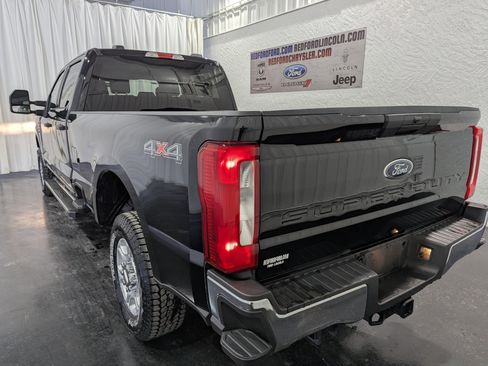 Used 2025 Ford F250 XLT image 10