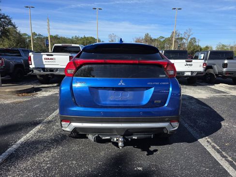 Used 2018 Mitsubishi Eclipse Cross LE image 4