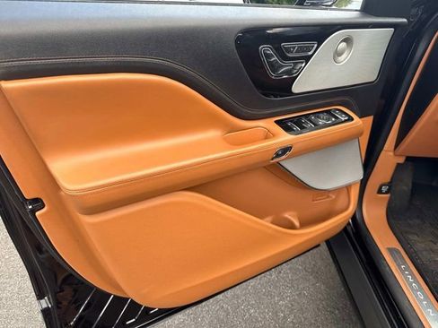 Used 2021 Lincoln Aviator Black Label w/ Dynamic Handling Package image 18