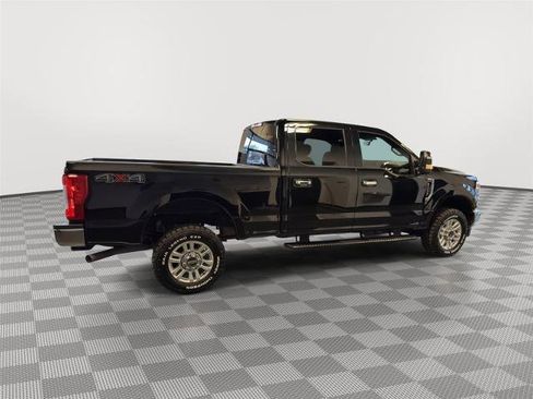 Certified 2019 Ford F250 XLT image 6