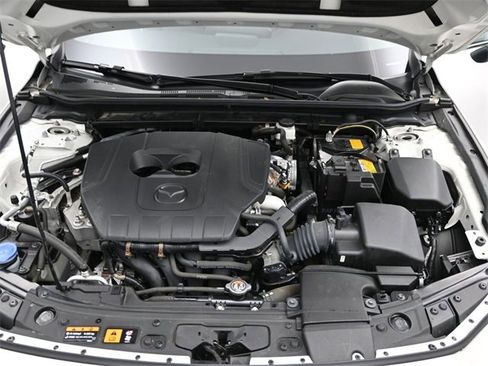 Used 2023 MAZDA MAZDA3 s image 21